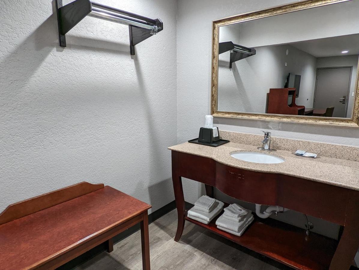 Okc Hotel 오클라호마시티 외부 사진